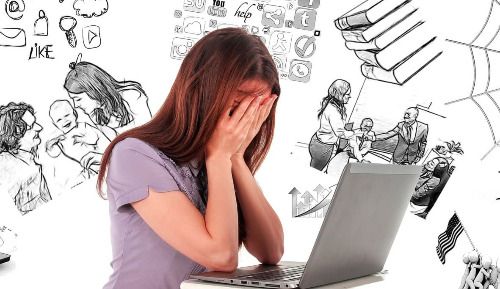 photo d'une femme débordée